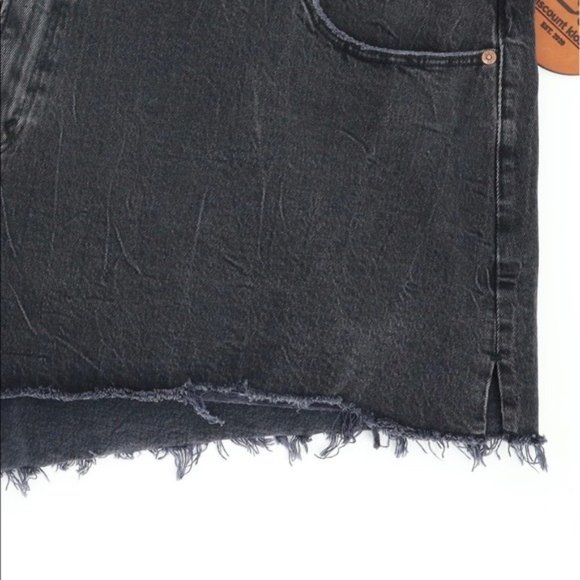 ABERCROMBIE & FITCH CURVE LOVE THE CUTOFF‎ HIGH RISE SHORTS - Picture 5 of 5